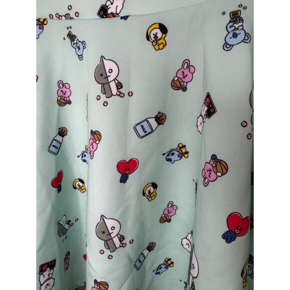 BT21 BTS Skater Skirt Light Blue With Korean Pop Elastic Waist and Pockets S NEW - Picture 3 of 7